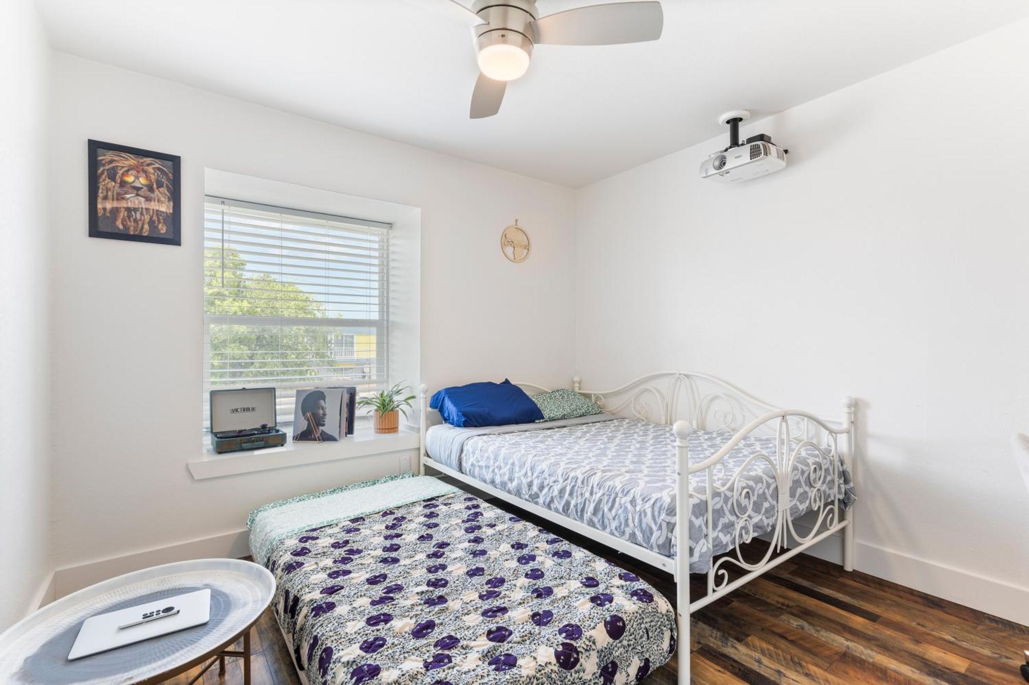 Mella House Daire Austin Dış mekan fotoğraf